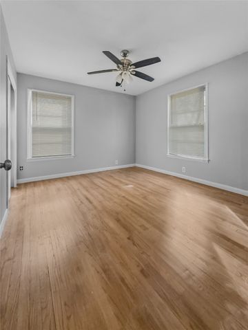 1017 N Houston Street, Royse City, TX 75189