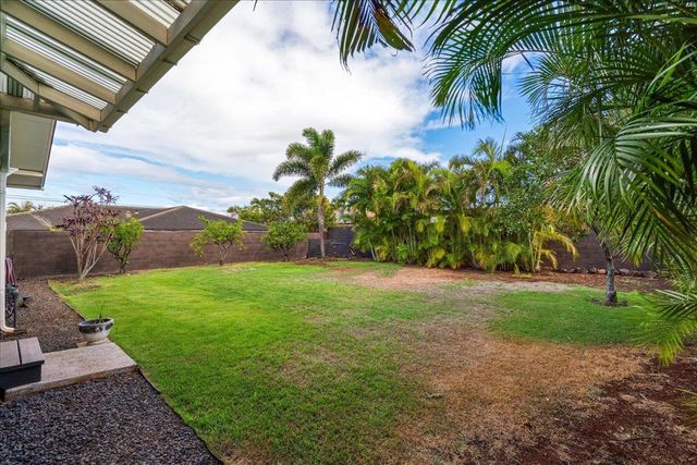 573 Pahi Ka St, Paia, HI 96779