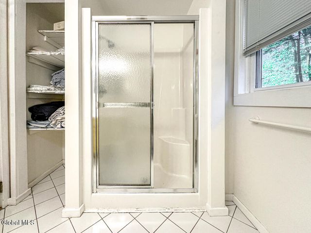 15 Heritage Village Road, Bolton, NY 12814