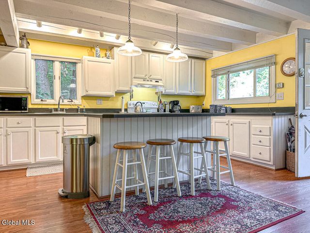 15 Heritage Village Road, Bolton, NY 12814