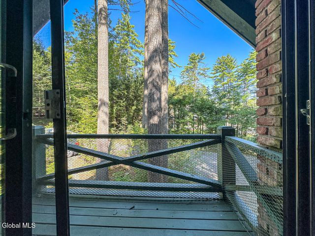 15 Heritage Village Road, Bolton, NY 12814