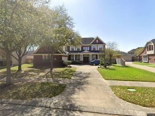 4627 Lake Knoll Court, Sugar Land, TX 77479