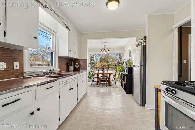 510 N Campbell Road, Royal Oak, MI 48067