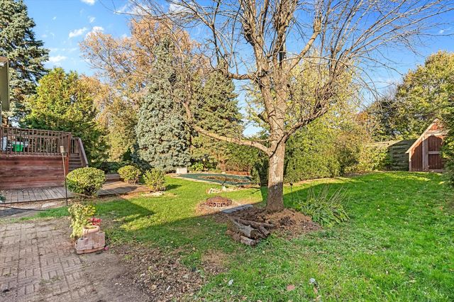 1767 Hilo Avenue N, Oakdale, MN 55128