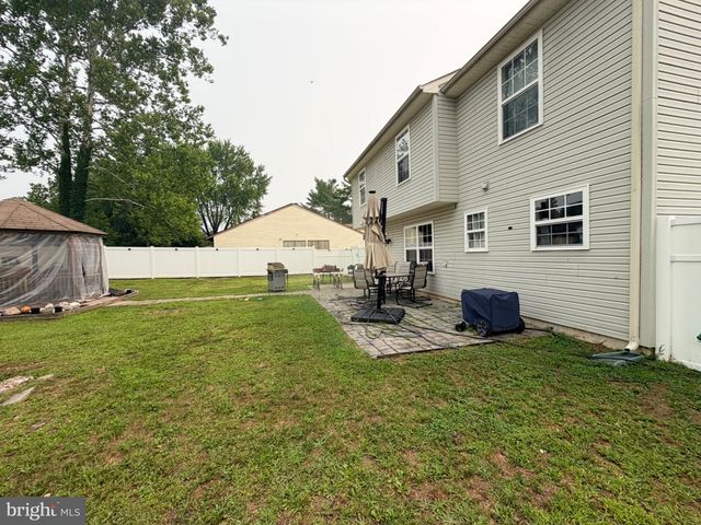 12 PEACHTON LN, Sicklerville, NJ 08081
