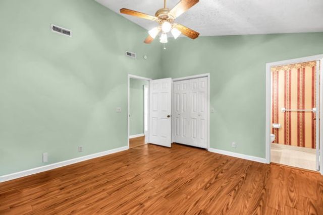 3545 Lake Towne Dr, Antioch, TN 37013