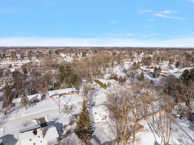 1792 Bridle Creek Street Se, City Of Kentwood, MI 49508