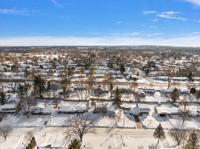 1792 Bridle Creek Street Se, City Of Kentwood, MI 49508