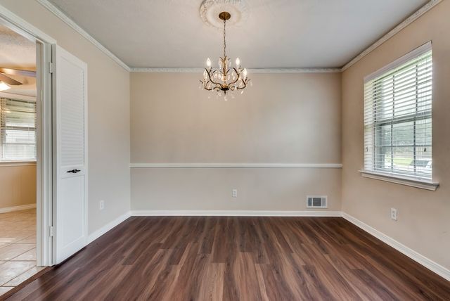 2240 Babalos Lane, Dallas, TX 75228