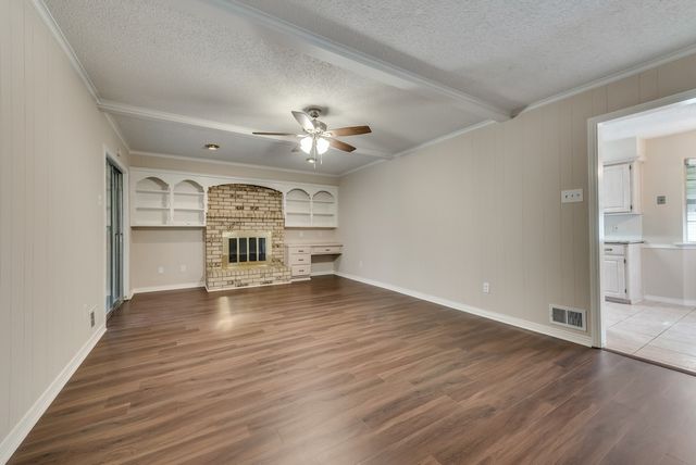 2240 Babalos Lane, Dallas, TX 75228