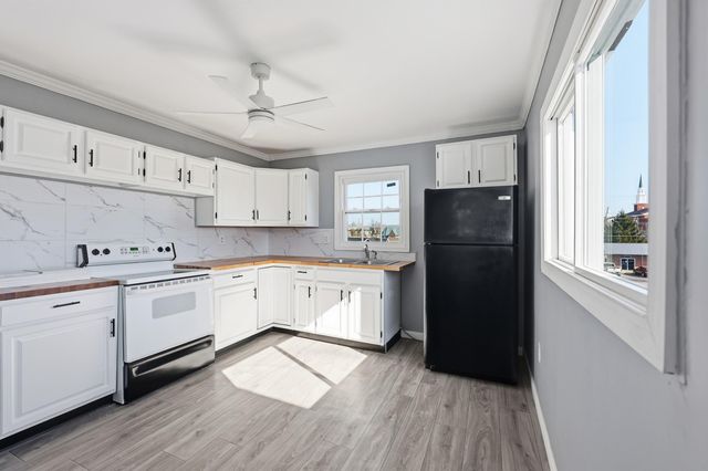 219 Curry Avenue, Harrodsburg, KY 40330