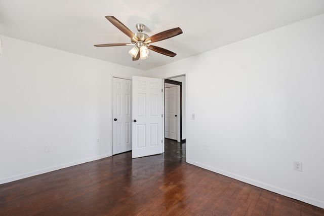 219 Curry Avenue, Harrodsburg, KY 40330