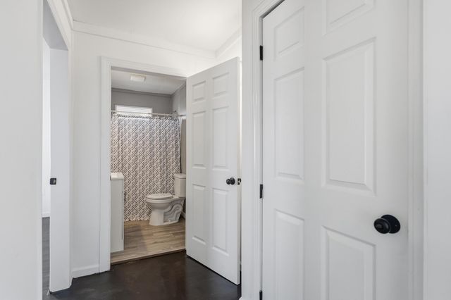 219 Curry Avenue, Harrodsburg, KY 40330