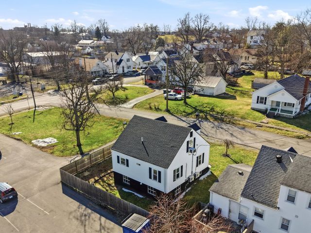 219 Curry Avenue, Harrodsburg, KY 40330