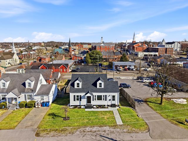 219 Curry Avenue, Harrodsburg, KY 40330