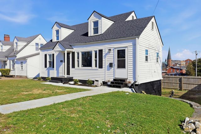 219 Curry Avenue, Harrodsburg, KY 40330