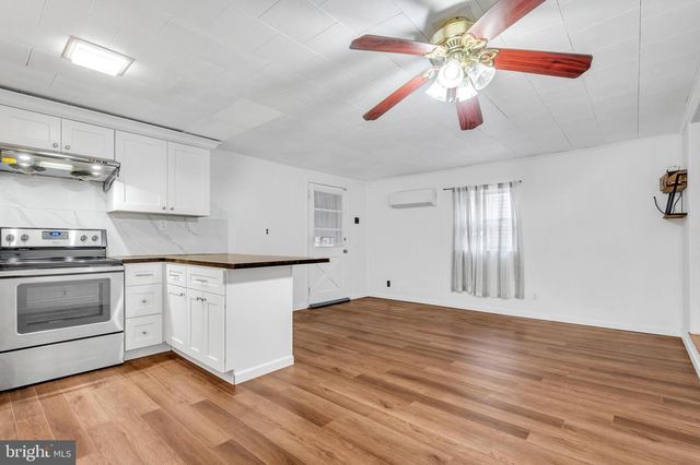 29 SCHOOL LN, Springfield, PA 19064