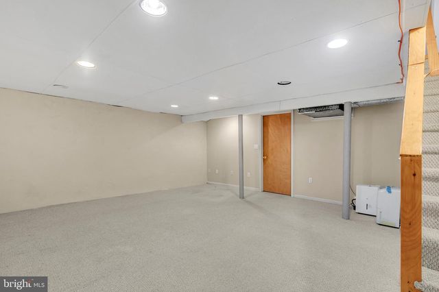 29 SCHOOL LN, Springfield, PA 19064