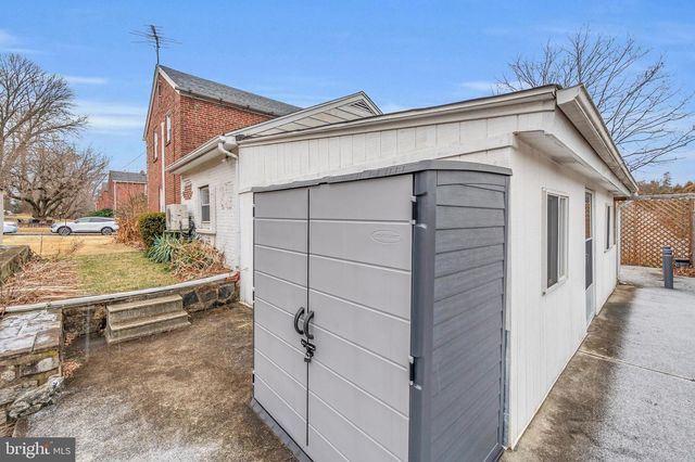 29 SCHOOL LN, Springfield, PA 19064