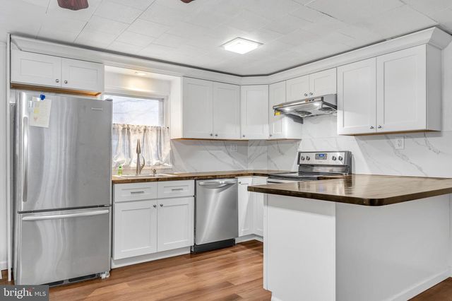 29 SCHOOL LN, Springfield, PA 19064