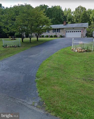 2655 LAUREL BRANCH DR, Waldorf, MD 20603