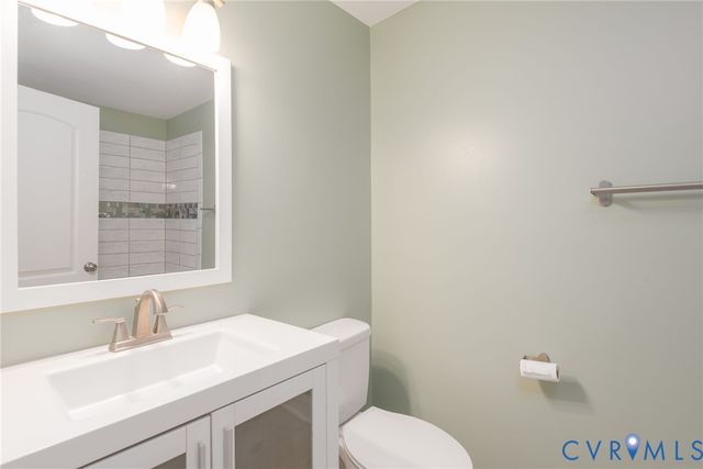 8406 Ackley Ave, Henrico, VA 23228