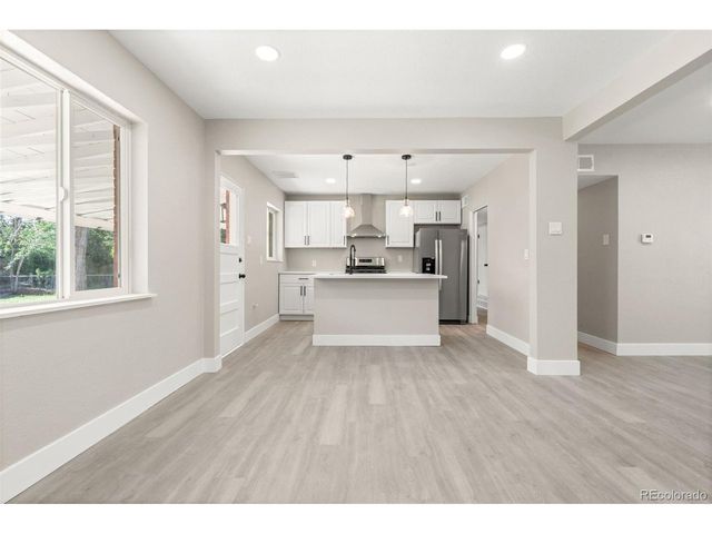 1269 Revere St, Aurora, CO 80011
