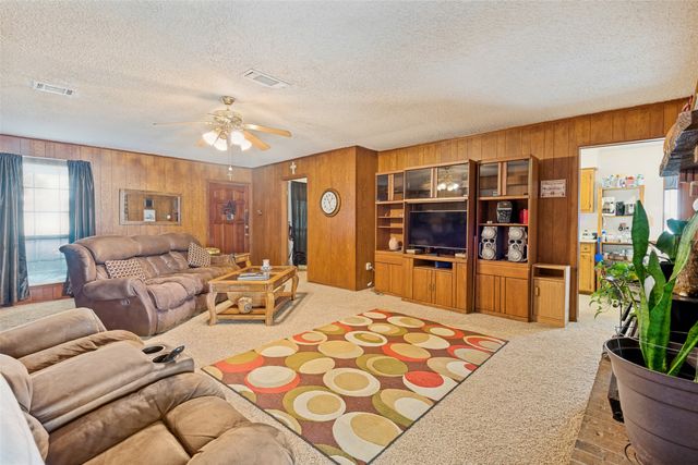 6700 Sayle Street, Greenville, TX 75402