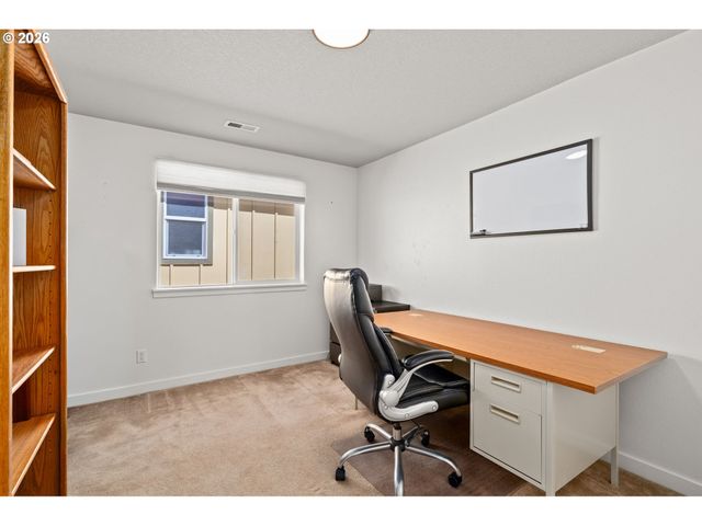 17474 Se RESERVE Loop, Milwaukie, OR 97267