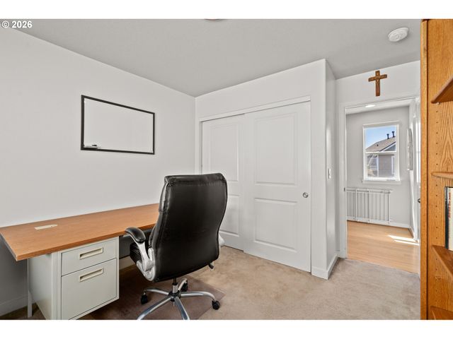 17474 Se RESERVE Loop, Milwaukie, OR 97267