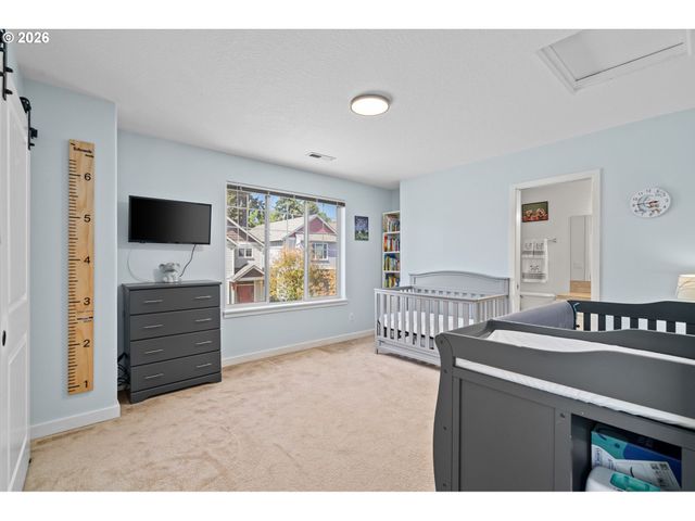 17474 Se RESERVE Loop, Milwaukie, OR 97267