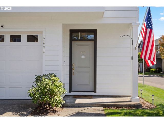 17474 Se RESERVE Loop, Milwaukie, OR 97267