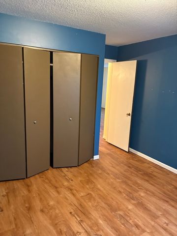 1710 Willow View Road 3, Urbana, IL 61802