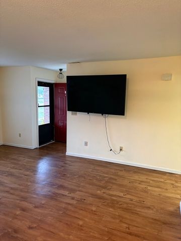 1710 Willow View Road 3, Urbana, IL 61802