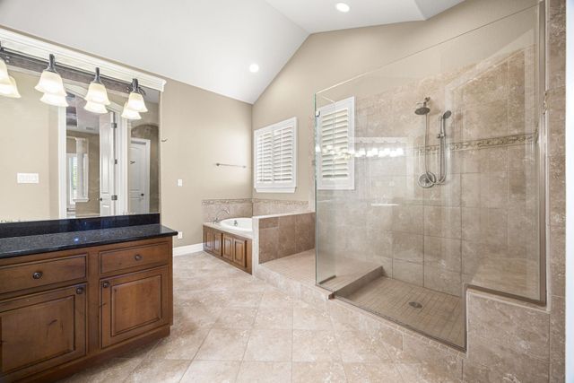 521 Horseback HOLW, Austin, TX 78732