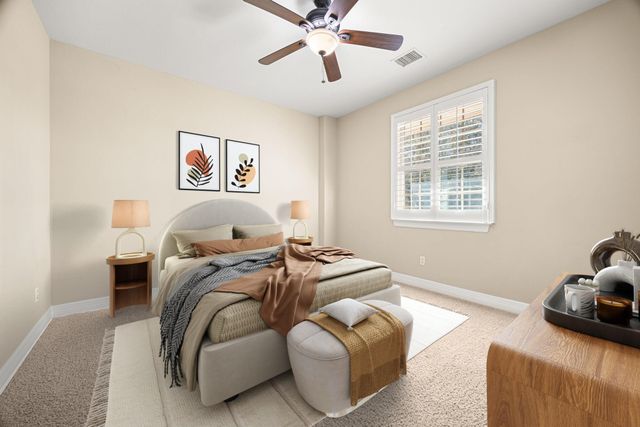 521 Horseback HOLW, Austin, TX 78732