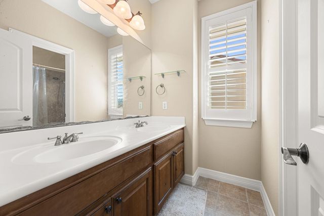 521 Horseback HOLW, Austin, TX 78732