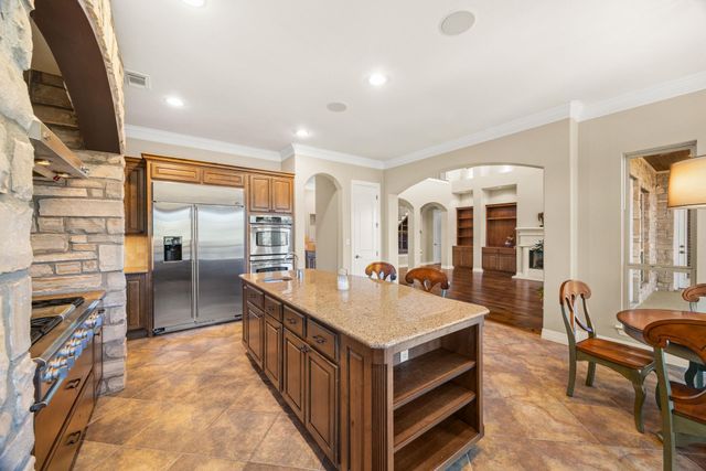 521 Horseback HOLW, Austin, TX 78732