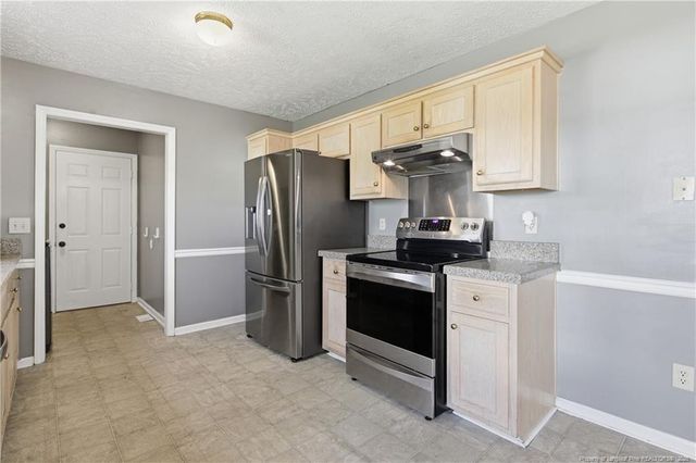 5204 Ballentine Street, Hope Mills, NC 28348