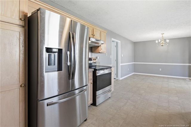 5204 Ballentine Street, Hope Mills, NC 28348