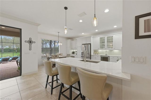 3306 Baltic DR, Naples, FL 34119