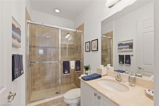 3306 Baltic DR, Naples, FL 34119