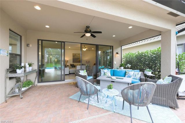 3306 Baltic DR, Naples, FL 34119