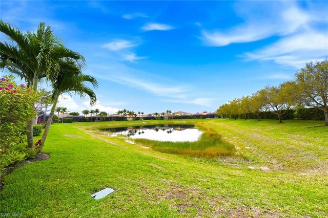 3306 Baltic DR, Naples, FL 34119