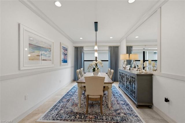 3306 Baltic DR, Naples, FL 34119