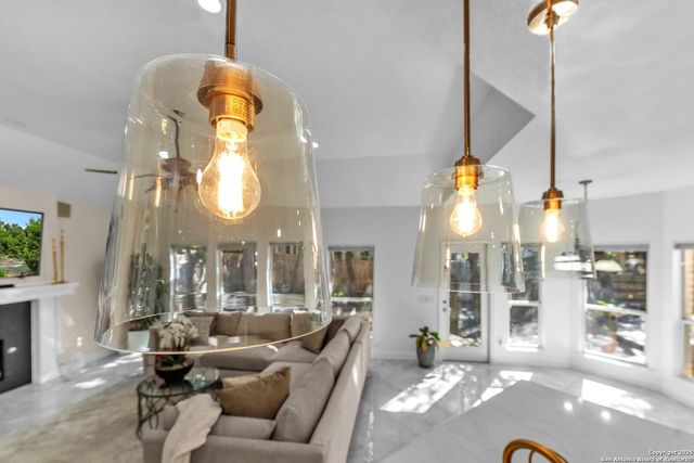 18210 Crystal Ridge Dr, San Antonio, TX 78259