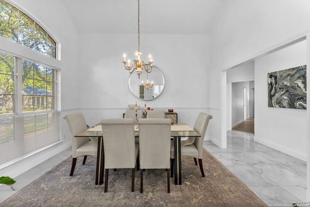 18210 Crystal Ridge Dr, San Antonio, TX 78259