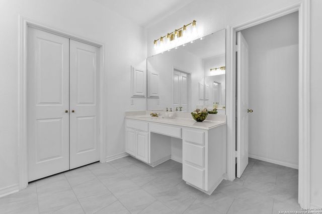 18210 Crystal Ridge Dr, San Antonio, TX 78259