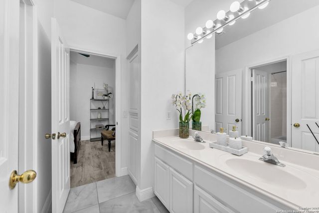 18210 Crystal Ridge Dr, San Antonio, TX 78259