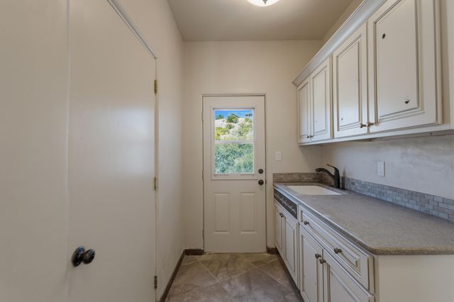 5 Cienega Canyon Road, Placitas, NM 87043